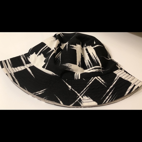 Bucket Hat - Picture 2 of 4